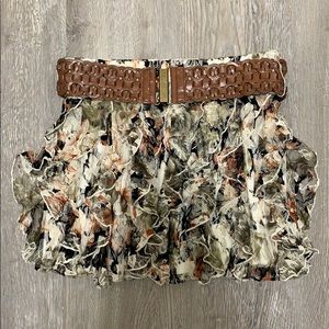 Super Cute Lace Skirt With Belt